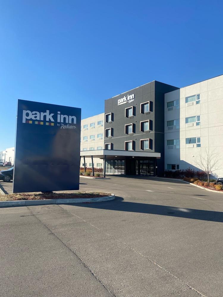 Park Inn By Radisson Edmonton Airport Leduc Kültér fotó